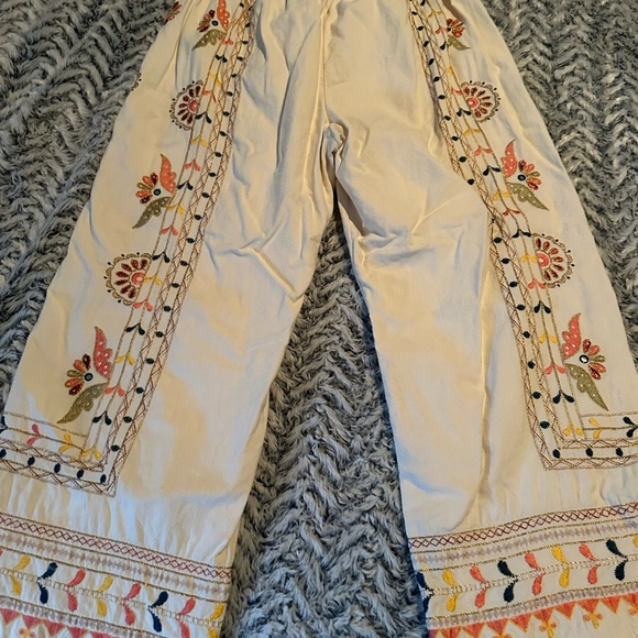 Anthropologie Cream Pants with Colorful Embroidery - Picture 3 of 8